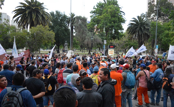 Jornada de protesta y movilización al Municipio